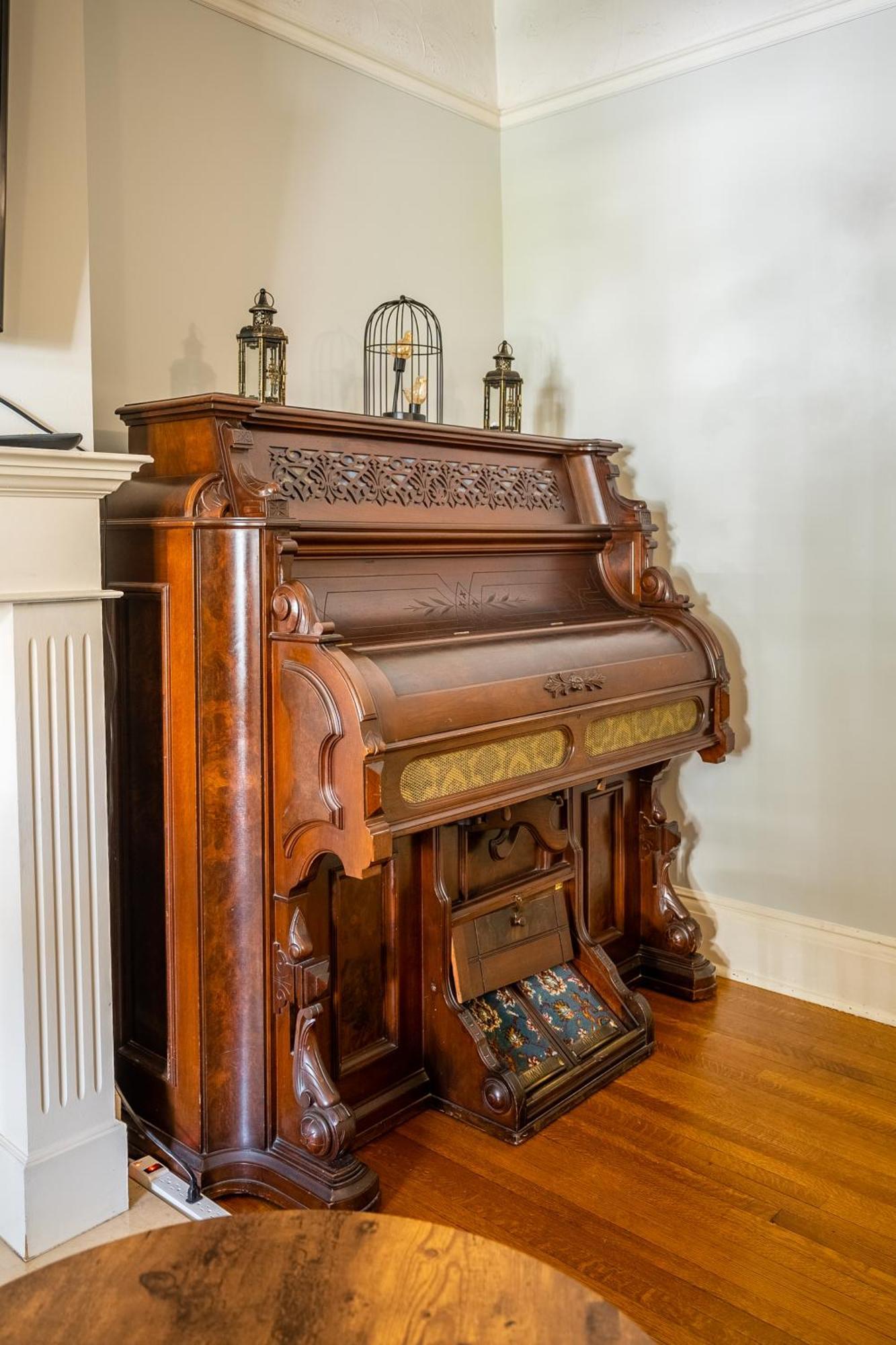 Cozy 5 Bedroom House In Downtown Toronto By Globalstay Dış mekan fotoğraf